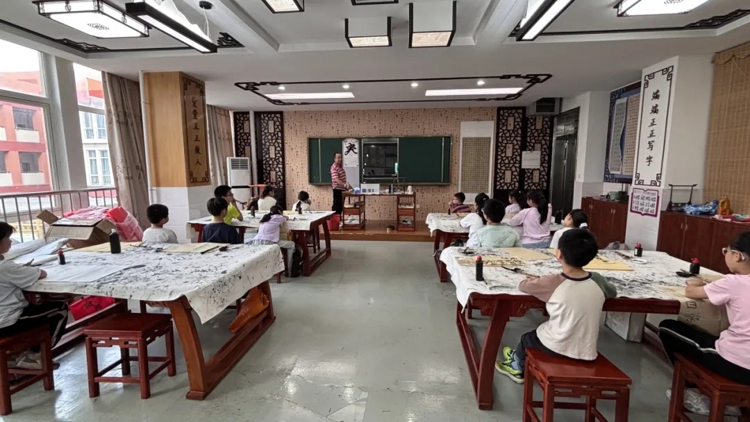 江门市文化馆公益培训班送教进校园！